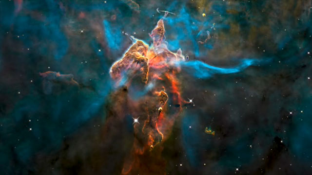 3D trip into the Carina Nebula