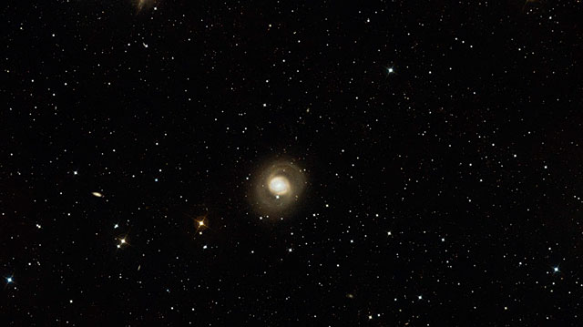 Zooming in on Messier 77