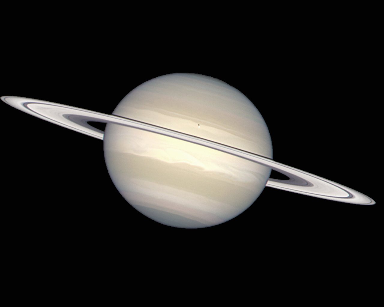 Saturn in natural colours